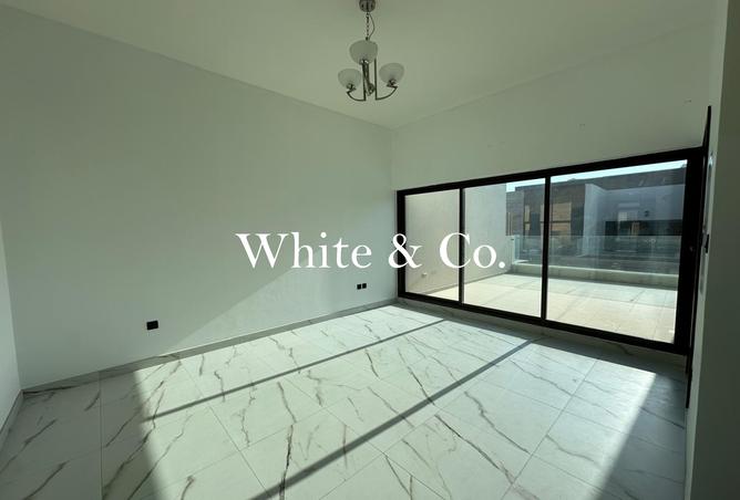 121990155 - Property Image 3