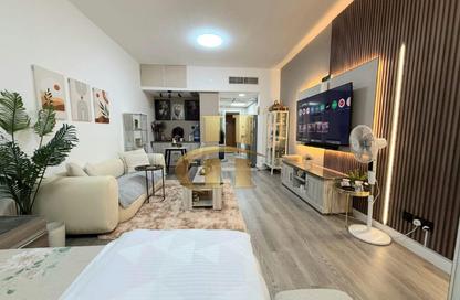 Apartment - Studio - 1 for sale in Gardenia 2 - Emirates Gardens 1 - District 13 - Jumeirah Village Circle - Dubai