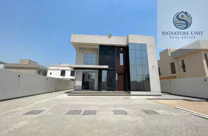 Villa - 4 Bedrooms - 6 Bathrooms for rent in Al Aweer 1 - Al Aweer - Dubai