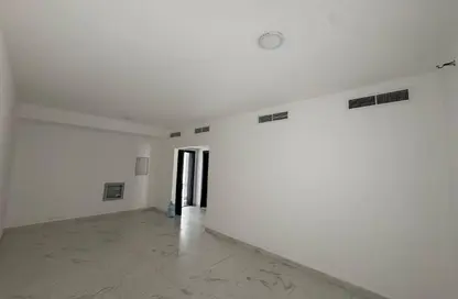 Apartment - 1 Bedroom - 2 Bathrooms for rent in Al Jurf 2 - Al Jurf - Ajman Downtown - Ajman