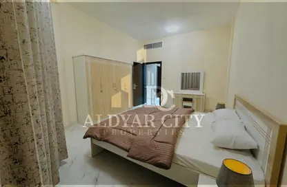 شقة - 2 غرف نوم - 2 حمامات للايجار في مساكن كورنيش عجمان - طريق كورنيش عجمان - عجمان