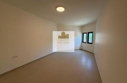 Apartment - 2 Bedrooms - 2 Bathrooms for rent in The Gardens Building 81 - The Gardens Buildings - The Gardens - Dubai Apartment - 2 Bedrooms - 2 Bathrooms for rent in The Gardens Building 81 - The Gardens Buildings - The Gardens - Dubai