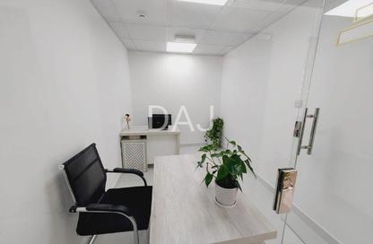 Office Space - Studio - 1 Bathroom for rent in Silver Home Building - Hor Al Anz - Deira - Dubai