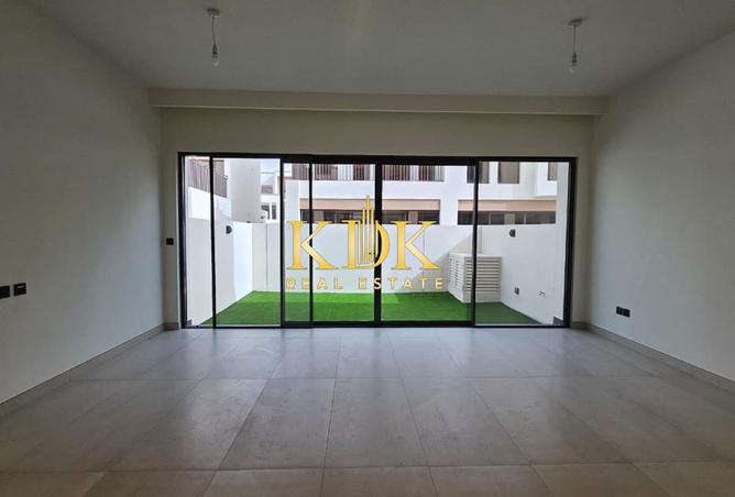 106425846 - Property Main Image