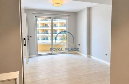 Apartment - Studio - 1 for rent in Lakeside Tower B - Lakeside Residence - Dubai Production City (IMPZ) - Dubai