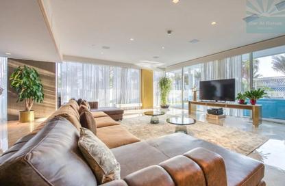 Villa - 3 - 4 for rent in Five Palm Jumeirah - Palm Jumeirah - Dubai