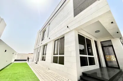Villa - 5 Bedrooms - 7+ Bathrooms for rent in Hoshi - Al Badie - Sharjah