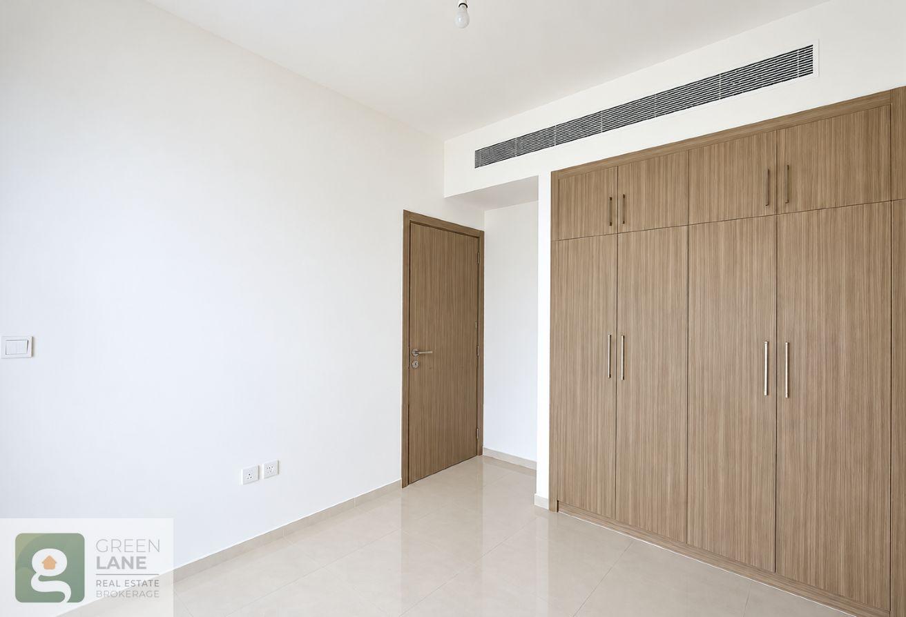 4BR | End Corner | Single Row | Landscaped photo 11