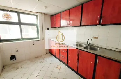 شقة - 2 غرف نوم - 2 حمامات للايجار في برج الأندلس 2 - النهدة - الشارقة