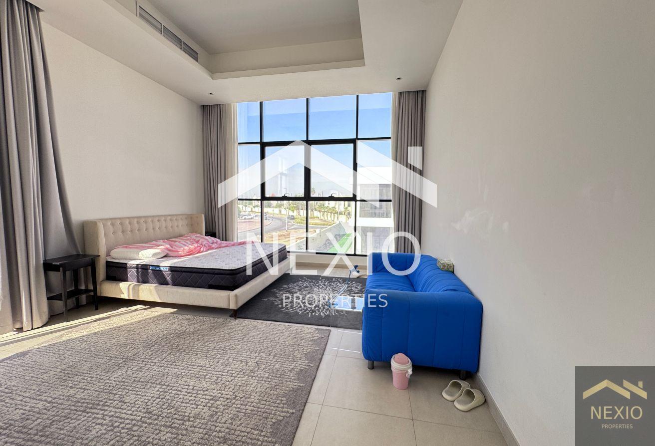 Luxury Villa | Well maintained | Furnished photo 11