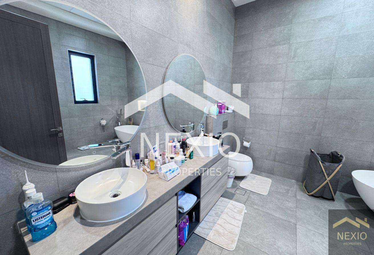 Luxury Villa | Well maintained | Furnished photo 19