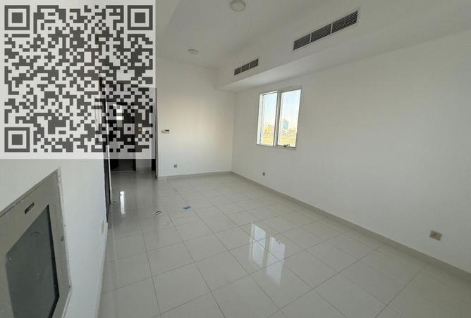 94004264 - Property Main Image