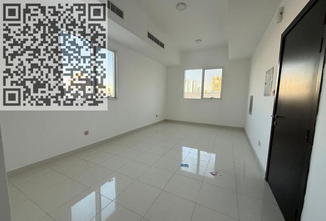 94004264 - Property Image 2