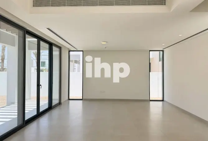 82373028 - Property Image 3