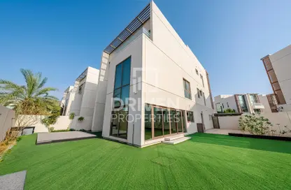Villa - 6 Bedrooms - 7 Bathrooms for rent in Grand Views - Meydan Gated Community - Meydan - Dubai