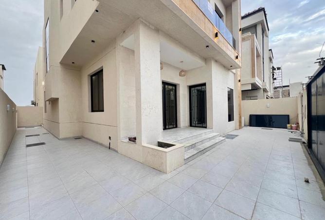 105964382 - Property Image 3