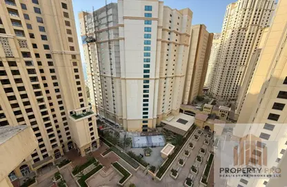 Apartment - 3 Bedrooms - 4 Bathrooms for rent in Shams 2 - Shams - Jumeirah Beach Residence - Dubai