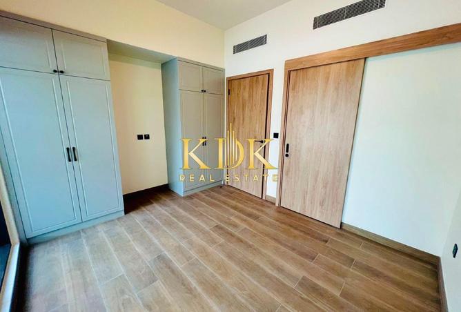 114151400 - Property Image 3