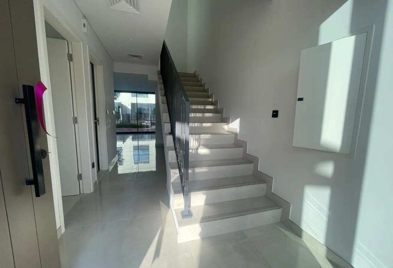 148660924 - Property Main Image