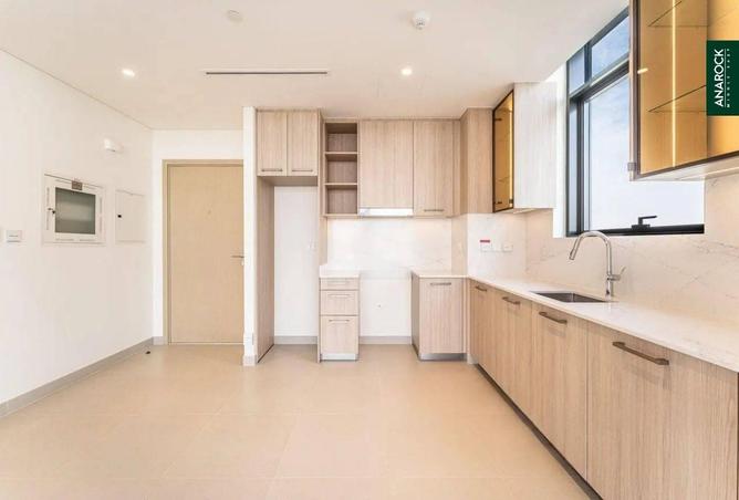 81945235 - Property Image 2