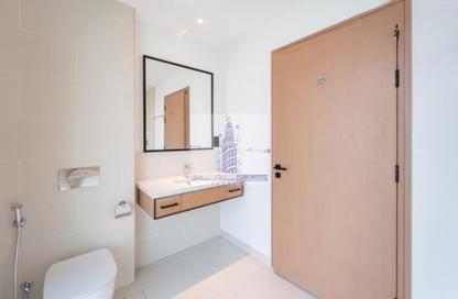 Apartment - 3 Bedrooms - 3 Bathrooms for sale in Vida Residences Dubai Marina - Dubai Marina - Dubai