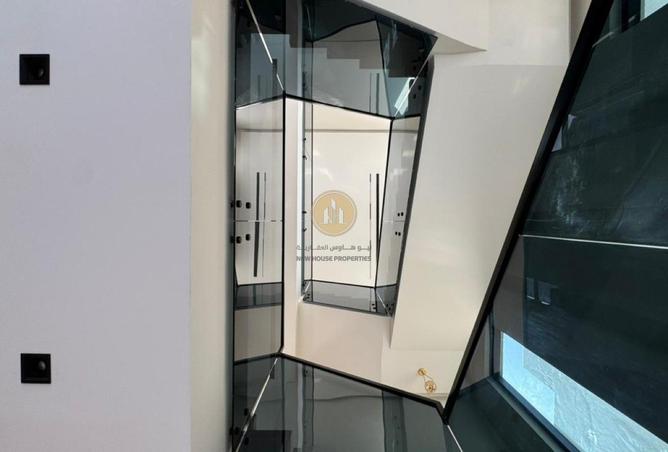 70701327 - صورة العقار 3