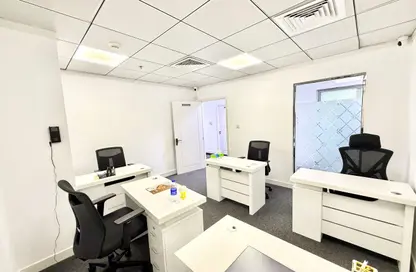 مكتب - غرفة نوم - 4 حمامات للايجار في برج مدينة زايد - منطقة المرور - أبوظبي