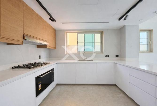 71087018 - Property Image 2