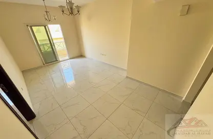Apartment - 1 Bedroom - 2 Bathrooms for rent in Muwaileh 29 Building - Muwaileh - Sharjah