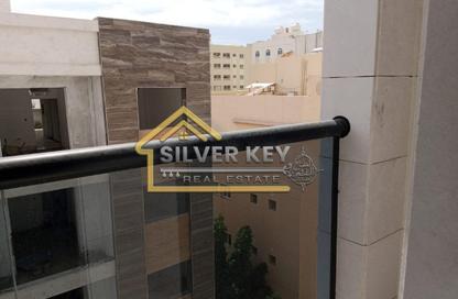 Apartment - 1 Bedroom - 2 Bathrooms for rent in Al Qulaya'ah - Al Sharq - Sharjah