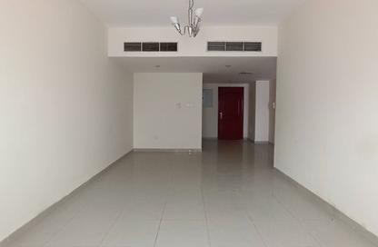 Apartment - 2 - 3 for rent in Al Majaz 2 - Al Majaz - Sharjah