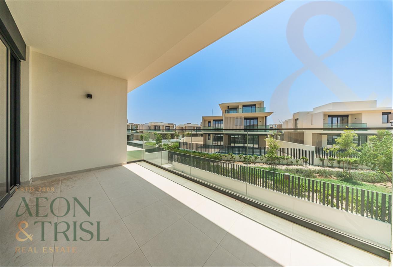 Brand New 4BR Villa | Private Pool | Huge Plot photo 25
