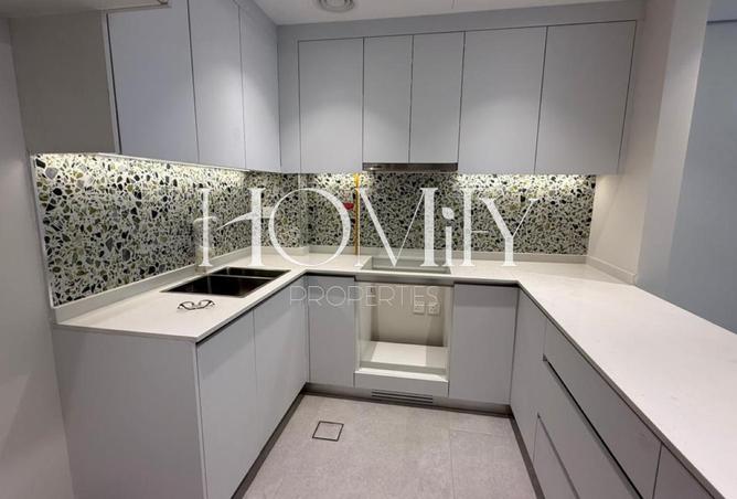78183302 - Property Image 2