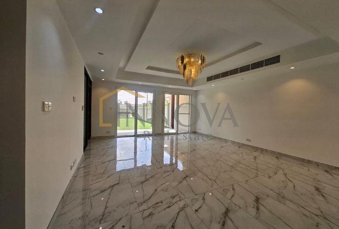 76974695 - Property Image 3