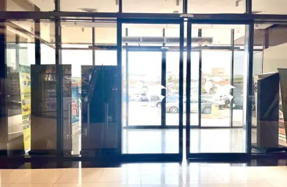 Shop - Studio for rent in Al Wasl Center - Sheikh Zayed Road - Dubai