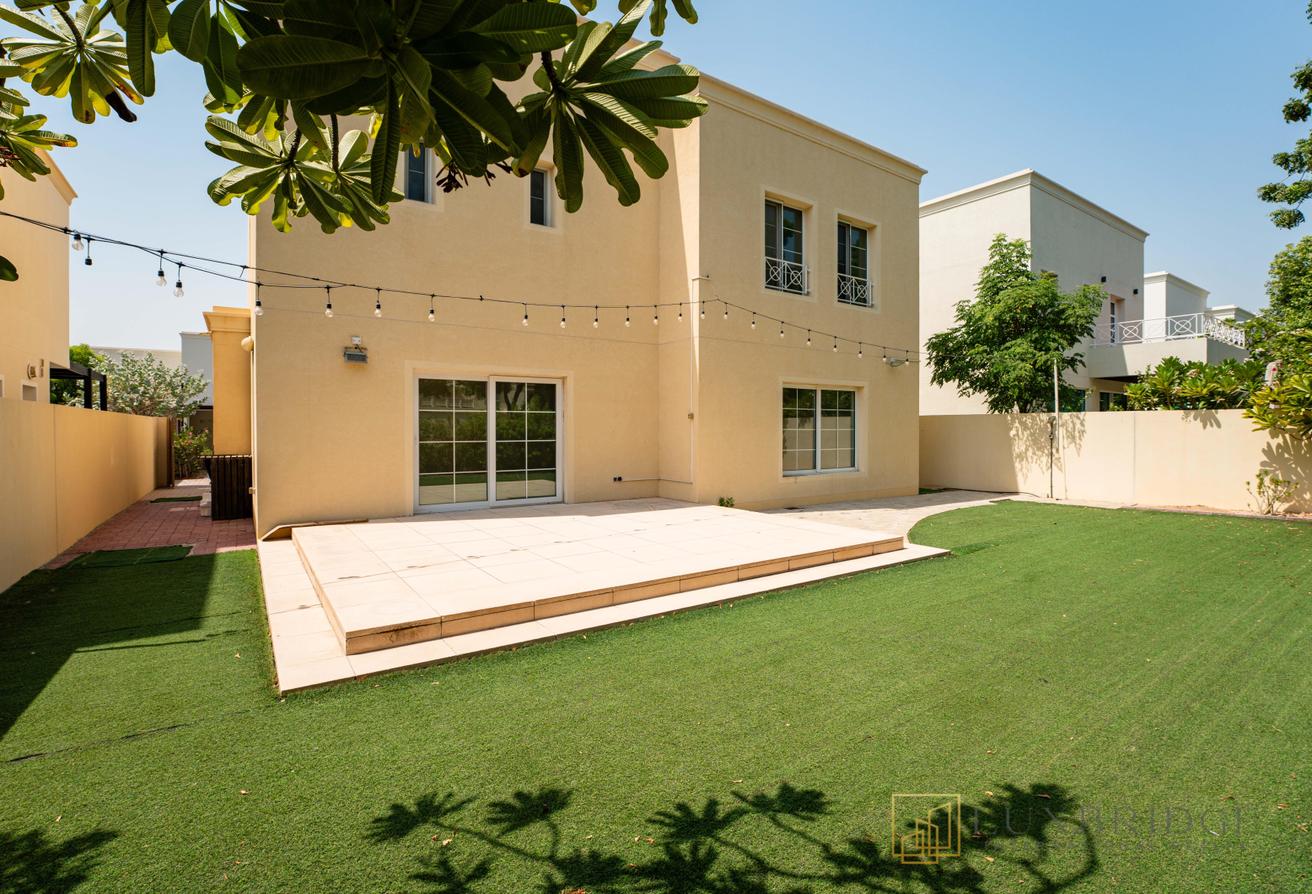 Exquisite Villa | Spacious Layout | Private Garden photo 30