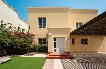 Villa - 4 Bedrooms - 5 Bathrooms for rent in Deema 2 - Deema - The Lakes - Dubai