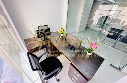 Office Space - Studio - 1 Bathroom for rent in Reem Residency - Al Karama - Dubai