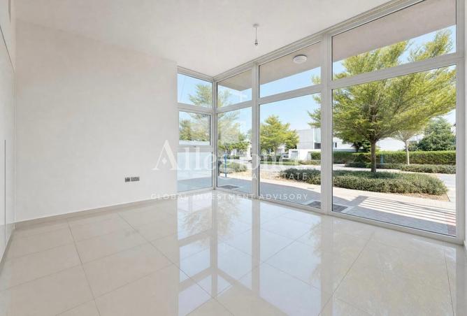 6BR+Maid | Stand Alone | Huge Garden | Pool View photo 2