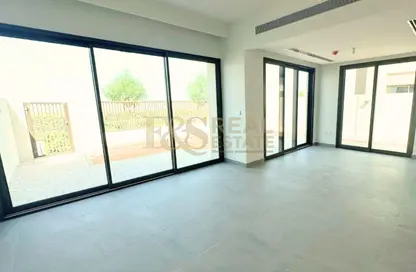 تاون هاوس - 4 غرف نوم - 4 حمامات للبيع في لا فايوليتا 2 - لا فيوليتا - فيلا نوفا - دبي لاند - دبي