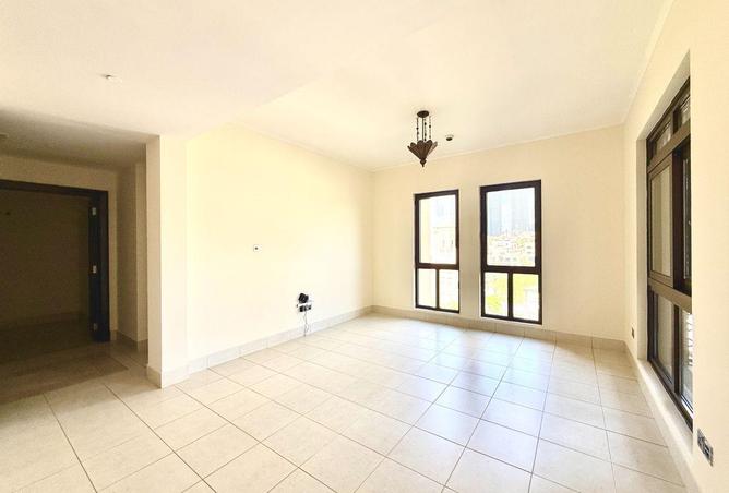 73111589 - Property Image 3