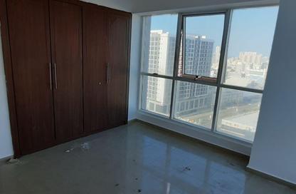 Apartment - 3 Bedrooms - 3 Bathrooms for rent in Al Rashidiya - Ajman Downtown - Ajman