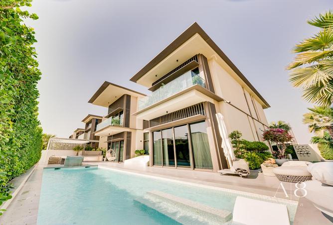 Super Deal | 5 Bed D2 | Landscaped with a Pool