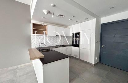 Apartment - 1 Bedroom - 2 Bathrooms for rent in Lucky 1 Residence - District 13 - Jumeirah Village Circle - Dubai Apartment - 1 Bedroom - 2 Bathrooms for rent in Lucky 1 Residence - District 13 - Jumeirah Village Circle - Dubai