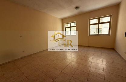 Apartment - Studio - 1 Bathroom for rent in Mankhool Building - Al Mankhool - Bur Dubai - Dubai