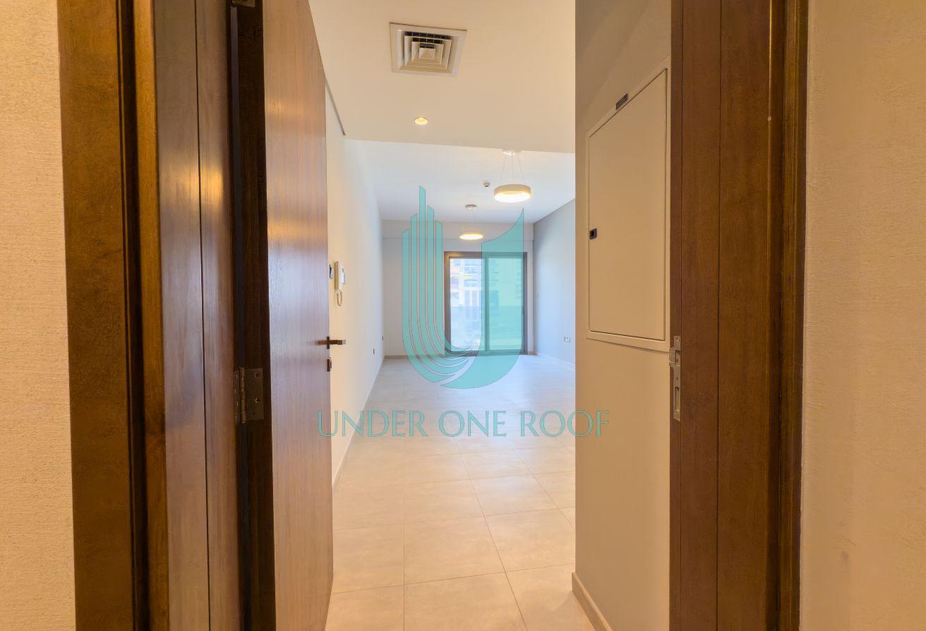 Affordable 1BR l Ready to Move l 4 Cheques photo 7