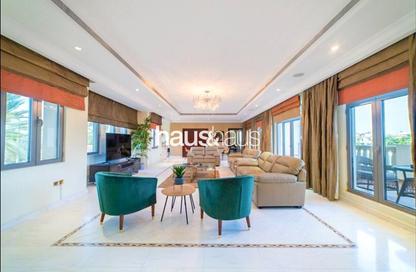 Villa - 6 Bedrooms - 6 Bathrooms for rent in Signature Villas Frond C - Signature Villas - Palm Jumeirah - Dubai