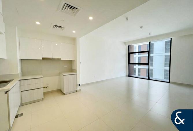 63654261 - Property Image 3