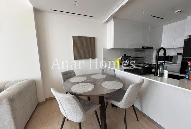 HOT OFFER | FULLY FURNISHED | MARINA SKYLINE VIEW photo 3