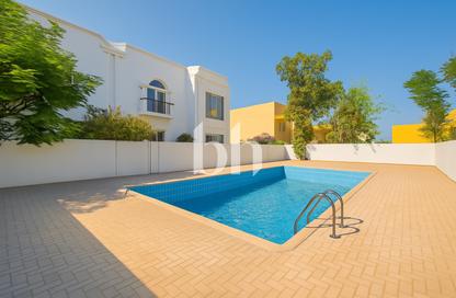 Villa - 4 Bedrooms - 5 Bathrooms for rent in Jumeirah 3 Villas - Jumeirah 3 - Jumeirah - Dubai Villa - 4 Bedrooms - 5 Bathrooms for rent in Jumeirah 3 Villas - Jumeirah 3 - Jumeirah - Dubai